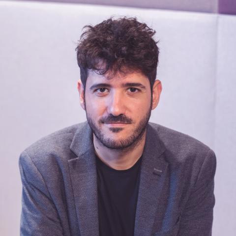Profile picture for user Alvaro Aragüés